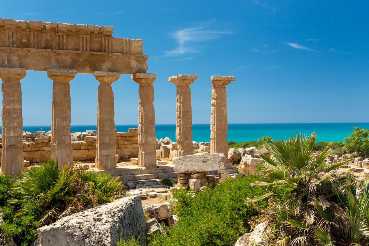 Almar Giardino Di Costanza Resort & Spa مازارا ديل فالو المظهر الخارجي الصورة