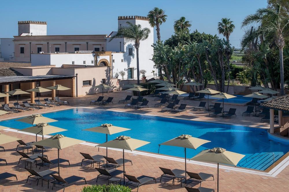 Almar Giardino Di Costanza Resort & Spa مازارا ديل فالو المظهر الخارجي الصورة